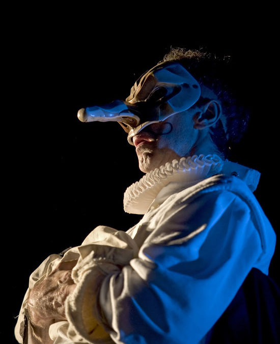 I segreti di Arlecchino – Enrico Bonavera – sabato 16 febbraio ore 21