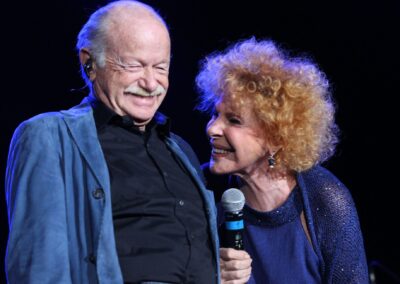 Questa lunga storia d’amore – omaggio a Ornella Vanoni e Gino Paoli – teatro canzone – sabato 17 ottobre ore 21.00